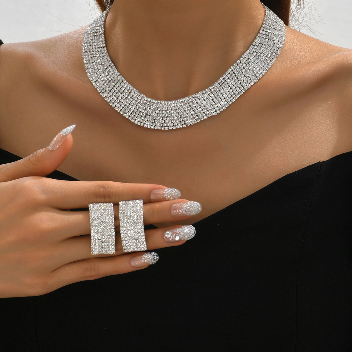 White  Necklace + Earings
